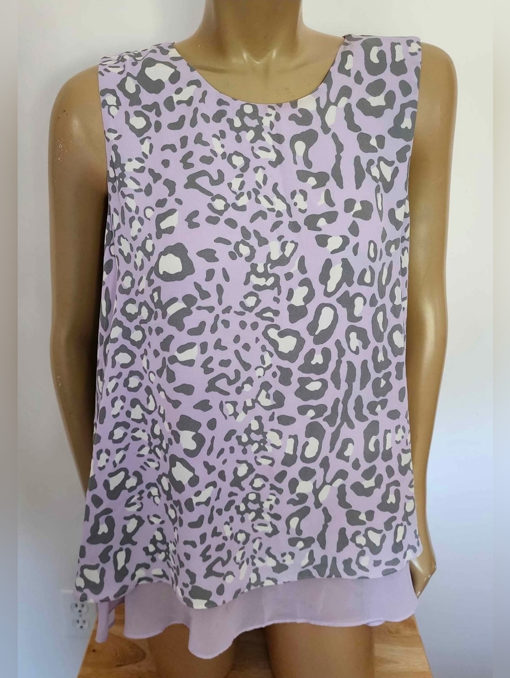 DANIER Size XL Women's Purple Leopard Print Blouse Top Sleeveless Flowy Beautifu